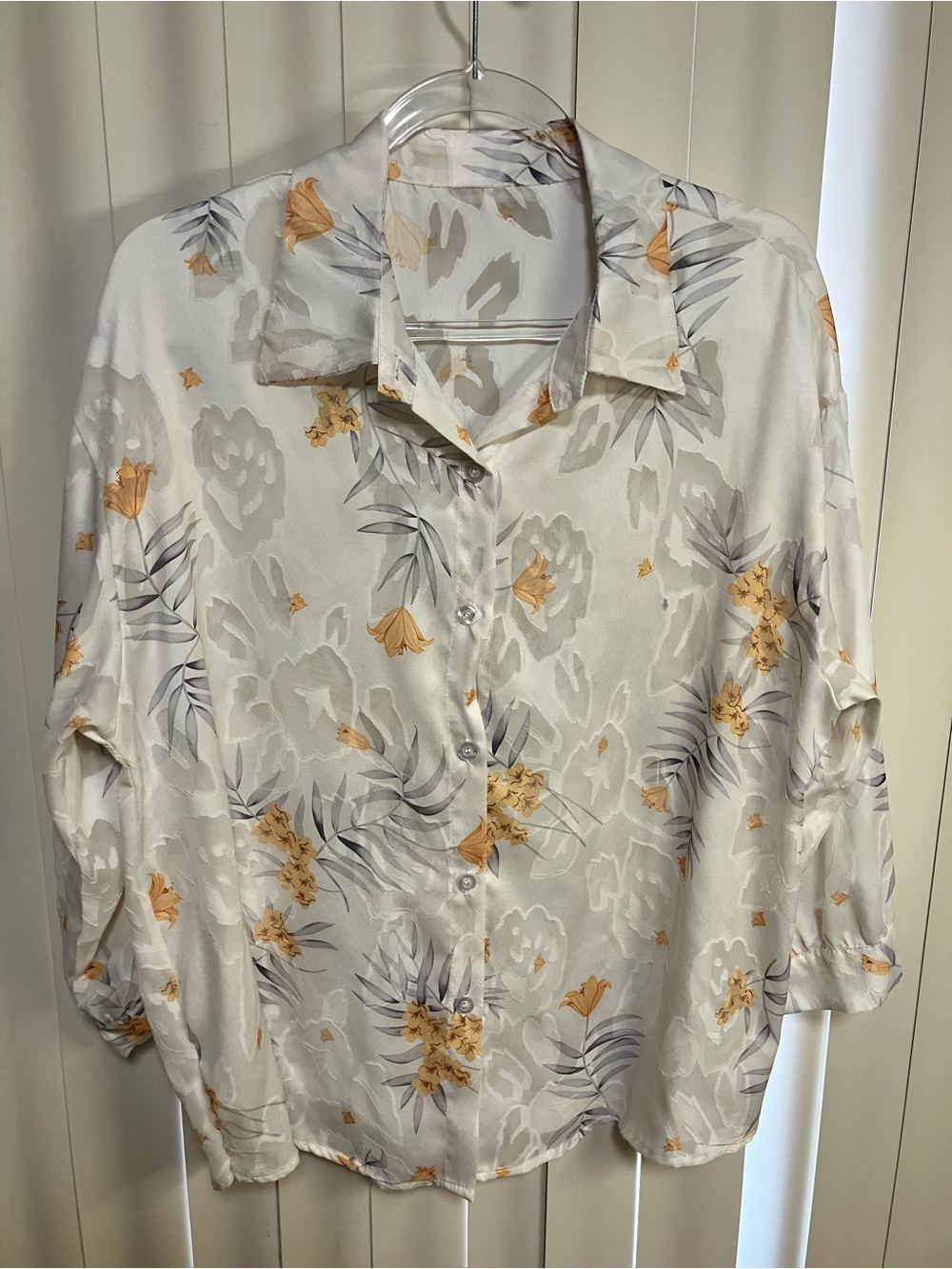 Men's Cream Floral Button-Up Shirt - Lightweight Casual